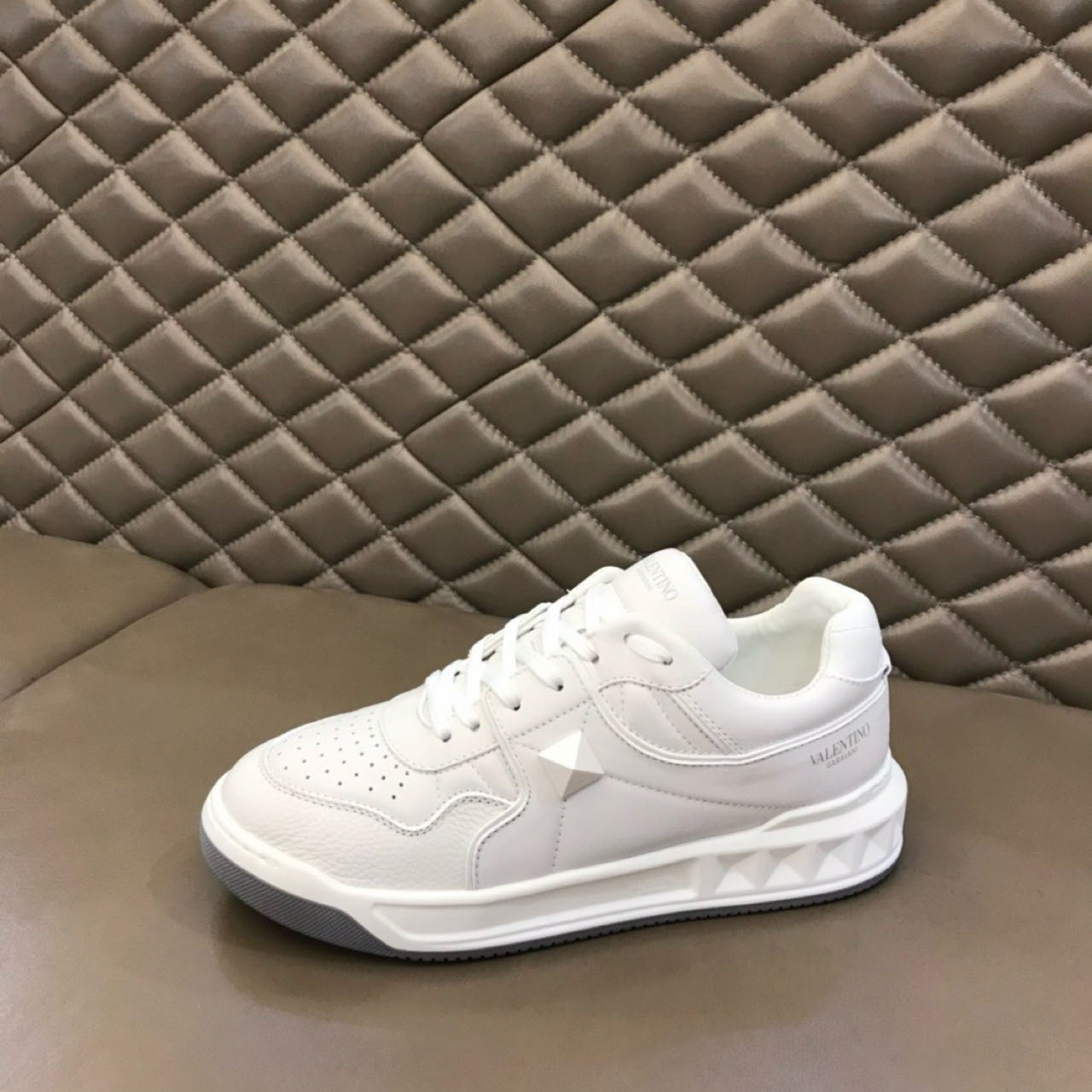 Valenti Sneaker Low-top One Stud In Nappa - 