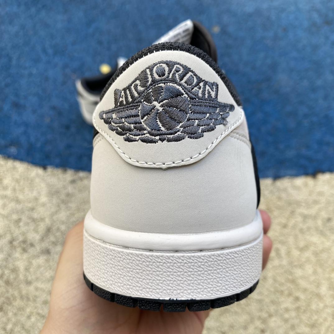 Tracis Scott x Air Jordan 1 Low Golf Sneaker   DZ4137-708 - 