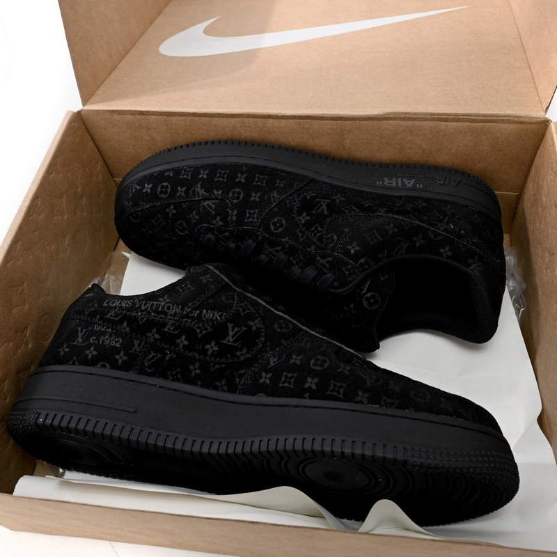 Louis Vuitton LV x Nike Air Force 1 x off-White Sneaker     1A9VD7 - 