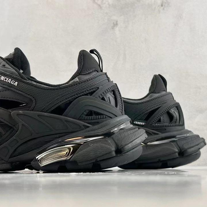 Balenciaga Track Sneaker  - 