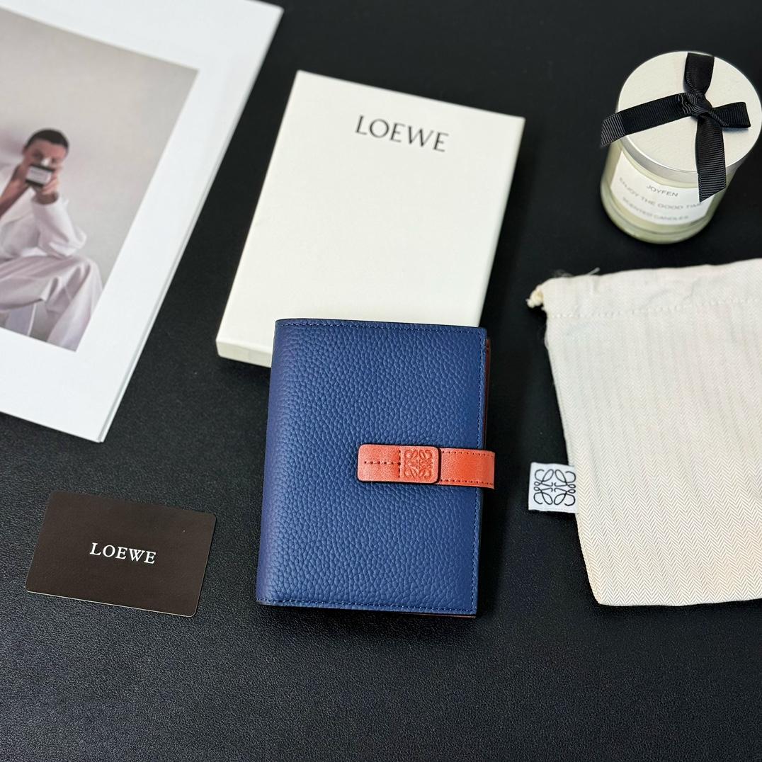 Loewe Medium Vertical Grained-Leather Wallet(14×11cm) - 
