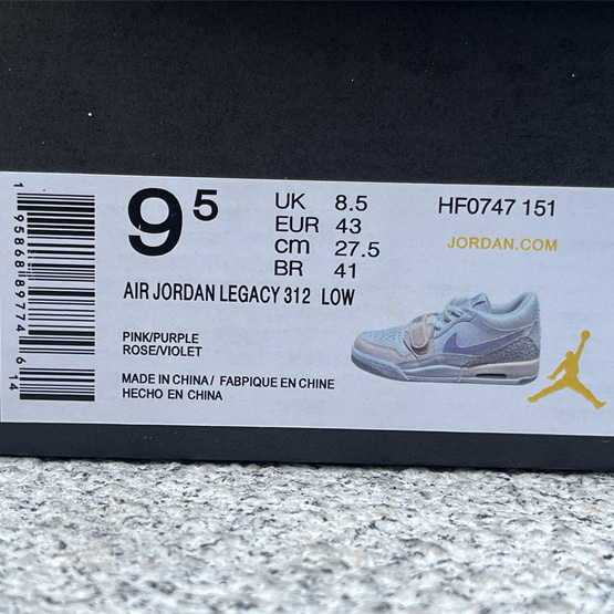 Jordan Legacy 312 Low Sneaker      HF0745-151 - 
