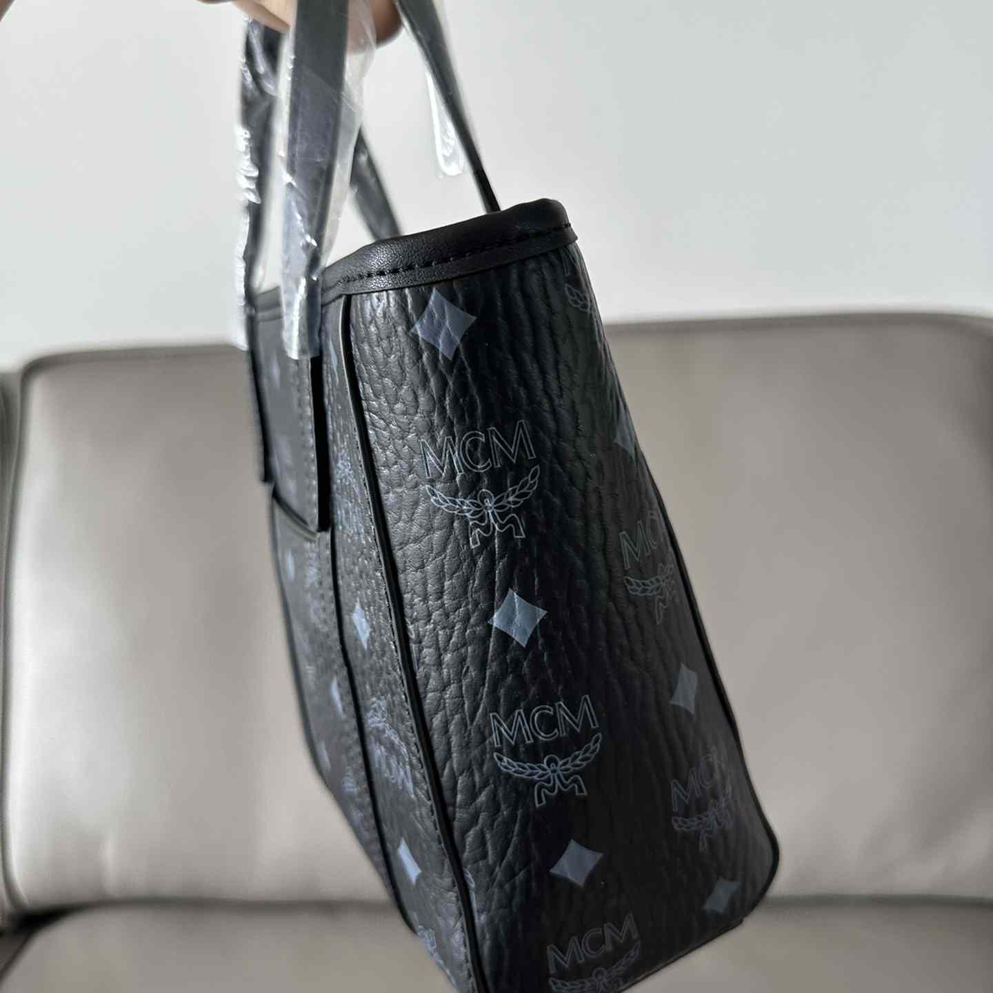 MCM Aren Top-zip Shopper In Visetos - 