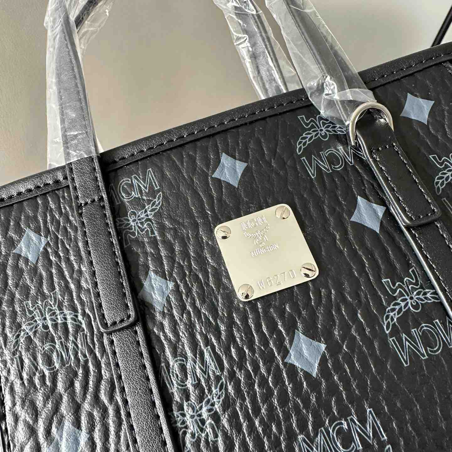 MCM Aren Top-zip Shopper In Visetos - 
