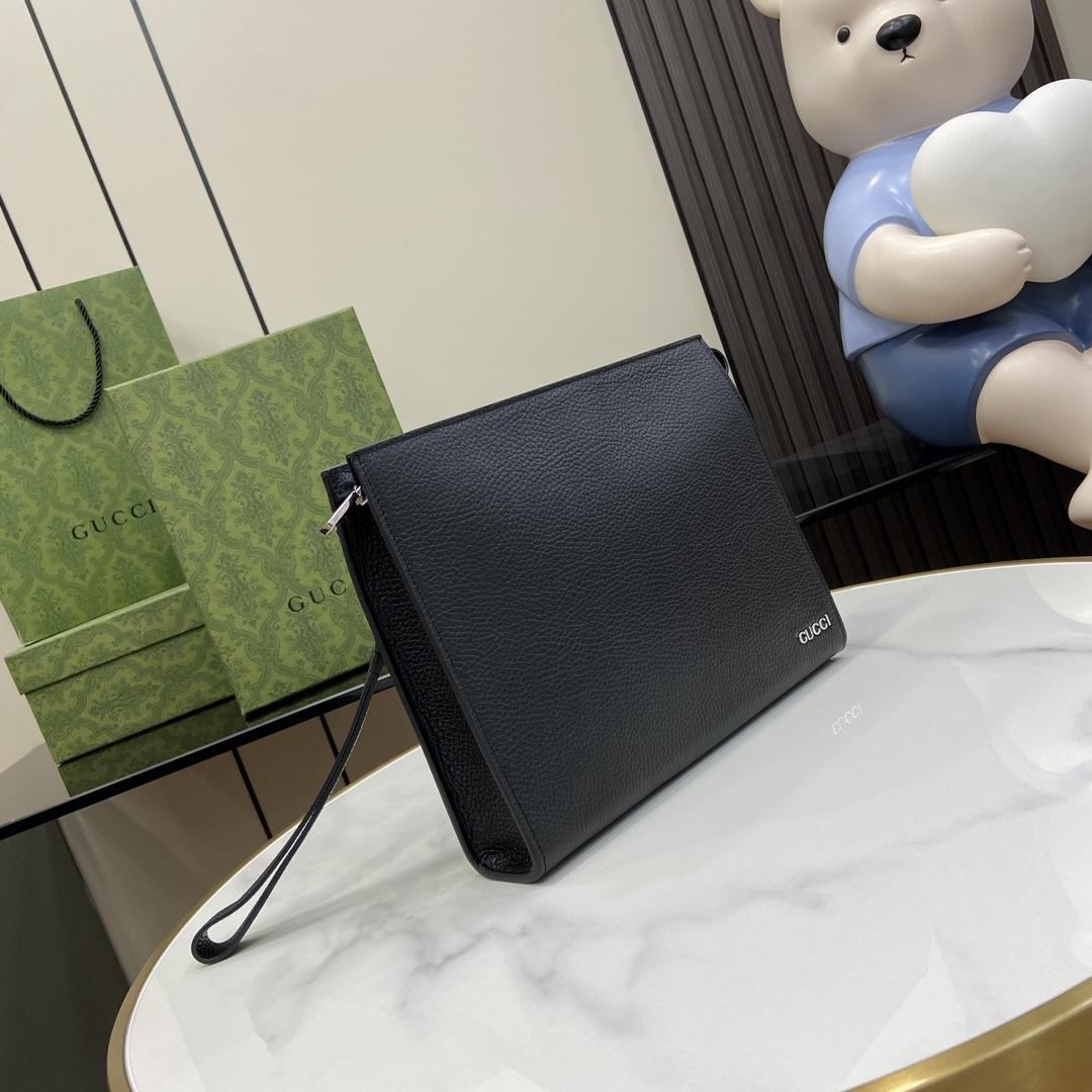 Gucci Pouch With Gucci Logo - 