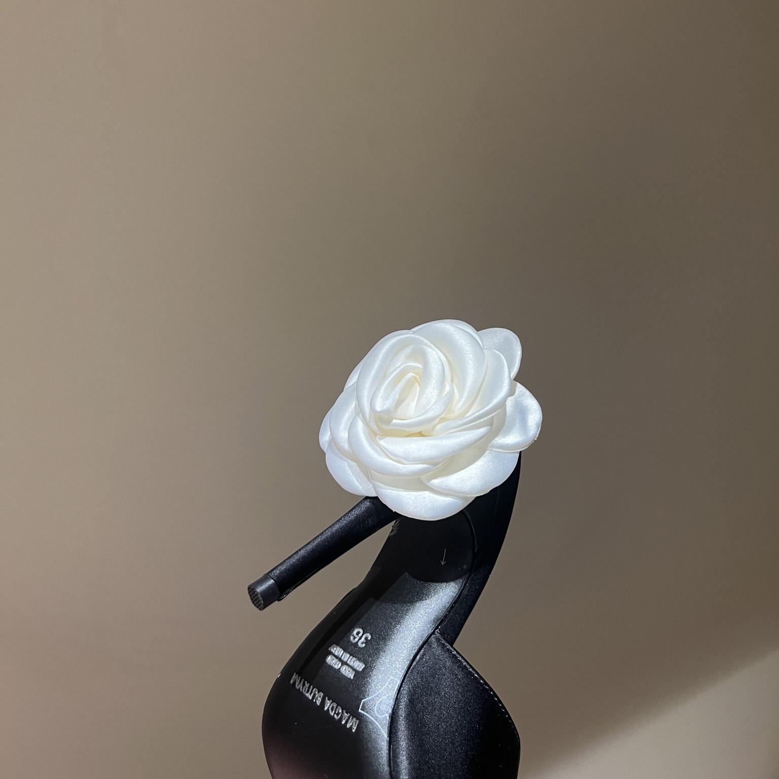Magda Butrym Heel Sandals - 