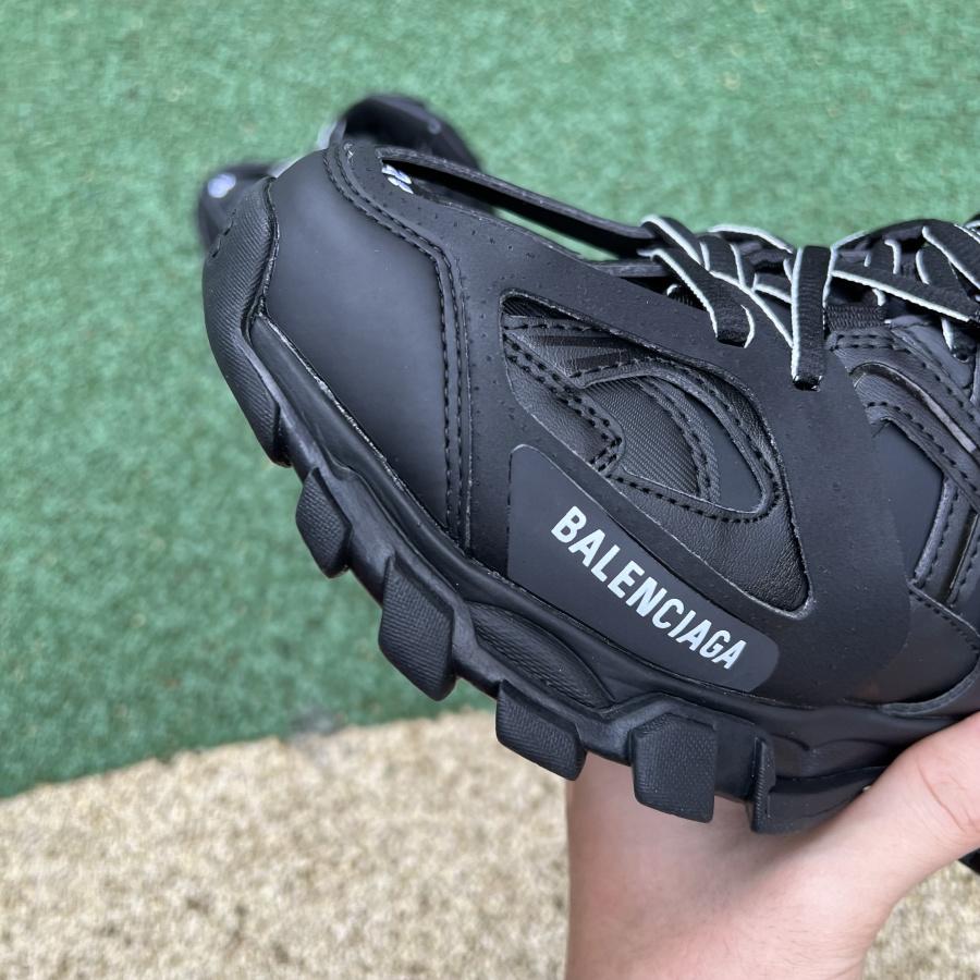 Balenciaga Track Hike High-top Sneakers - 