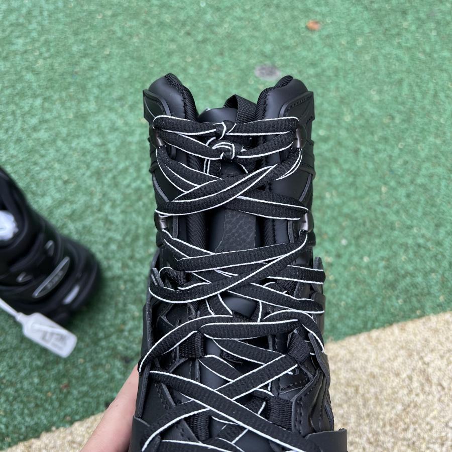 Balenciaga Track Hike High-top Sneakers - 