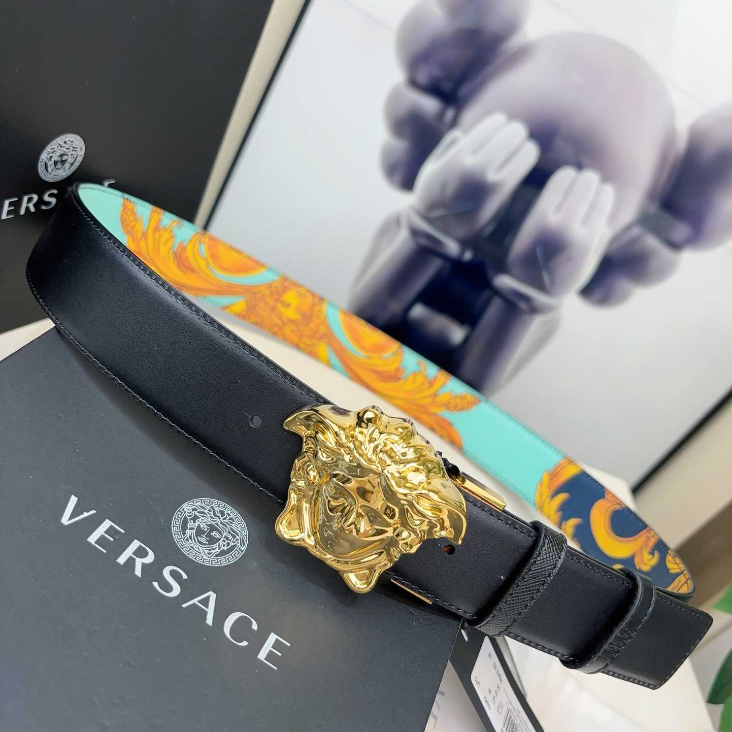 Versace Barocco Reversible Leather Belt    40mm - 