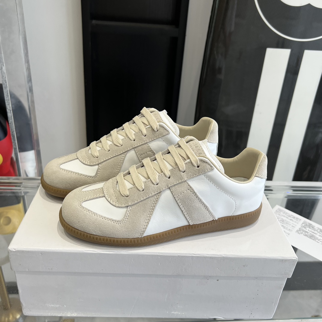 Maison Margiela Suede And Fabric Sneakers - 