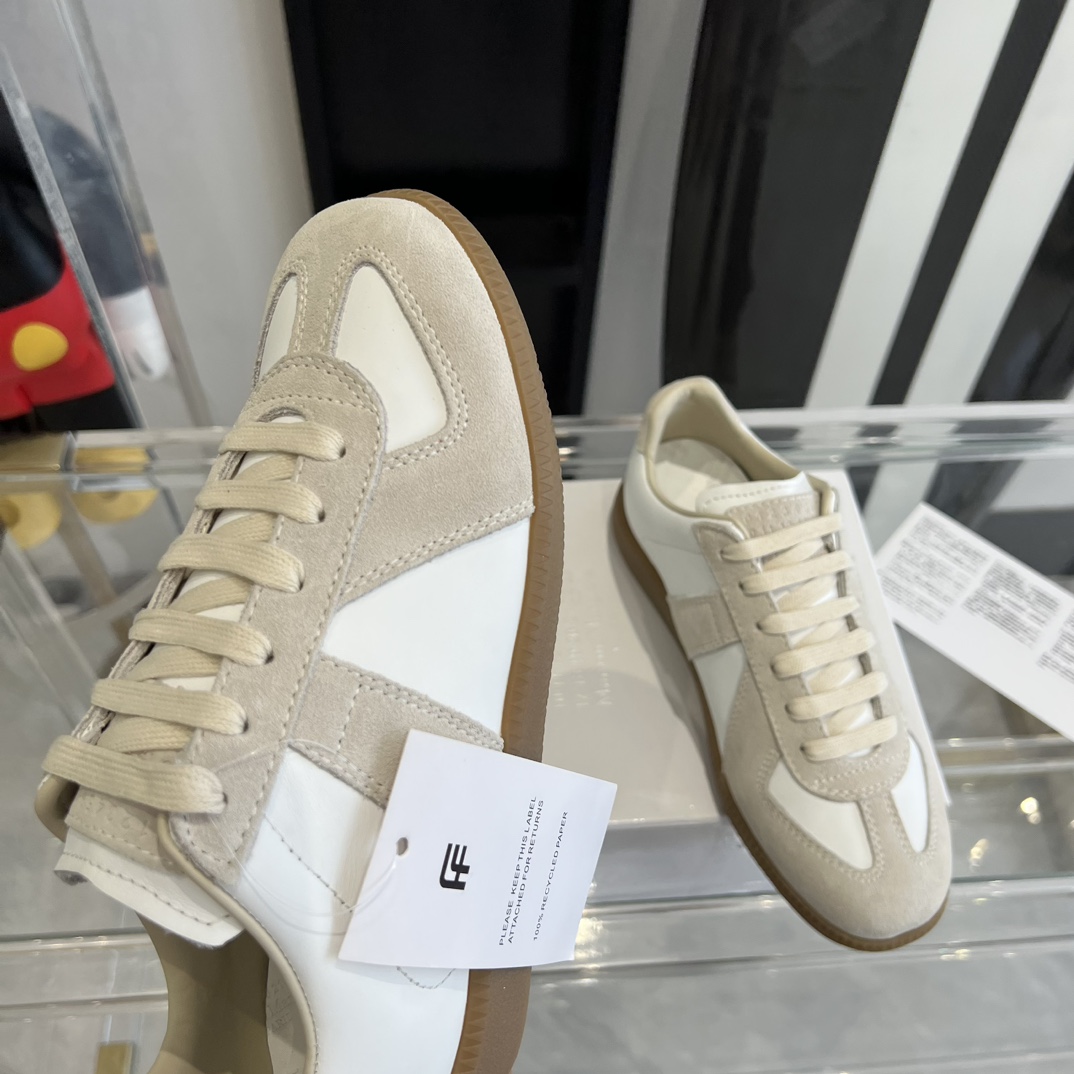Maison Margiela Suede And Fabric Sneakers - 