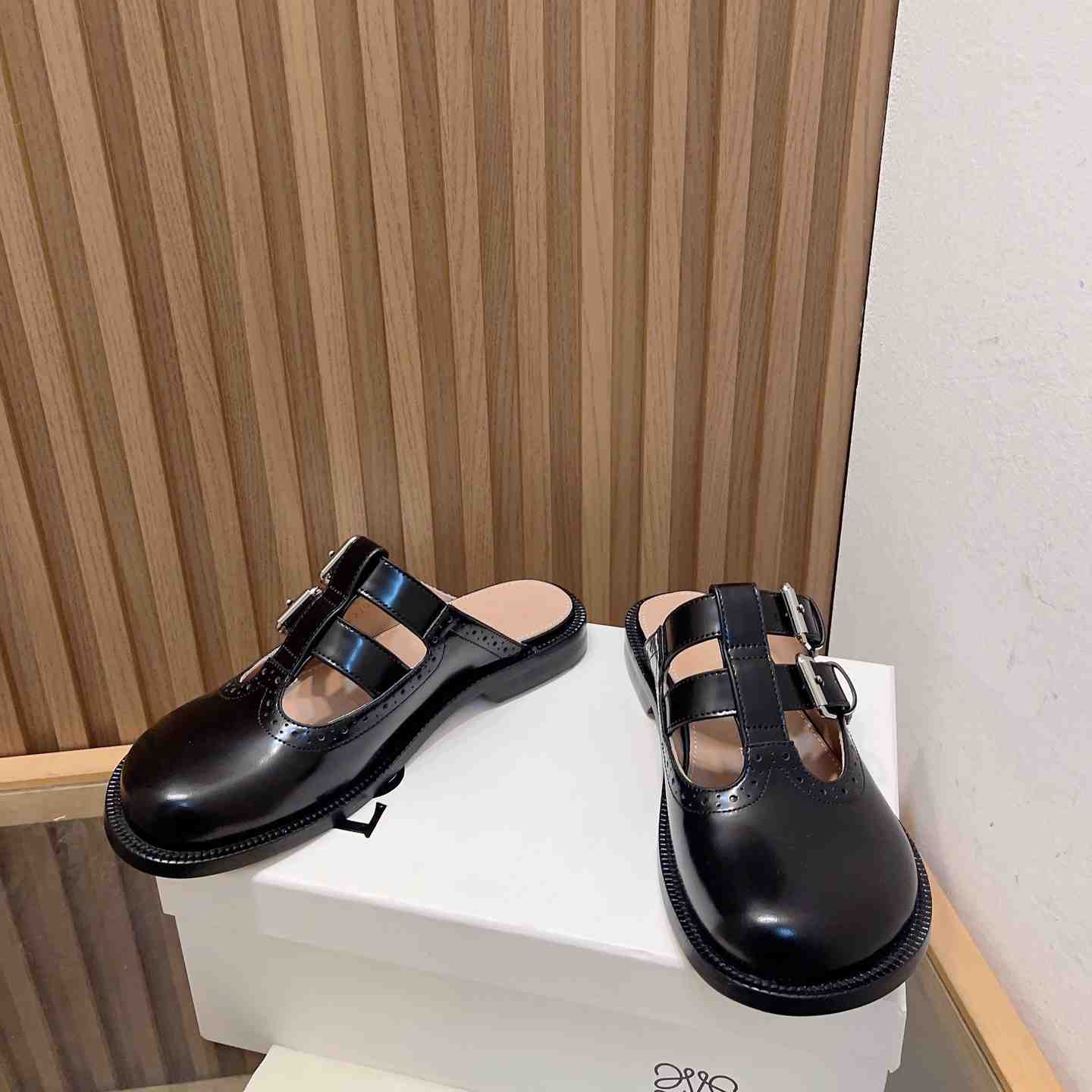 Loewe Campo Mary Jane Mule In Calfskin - 
