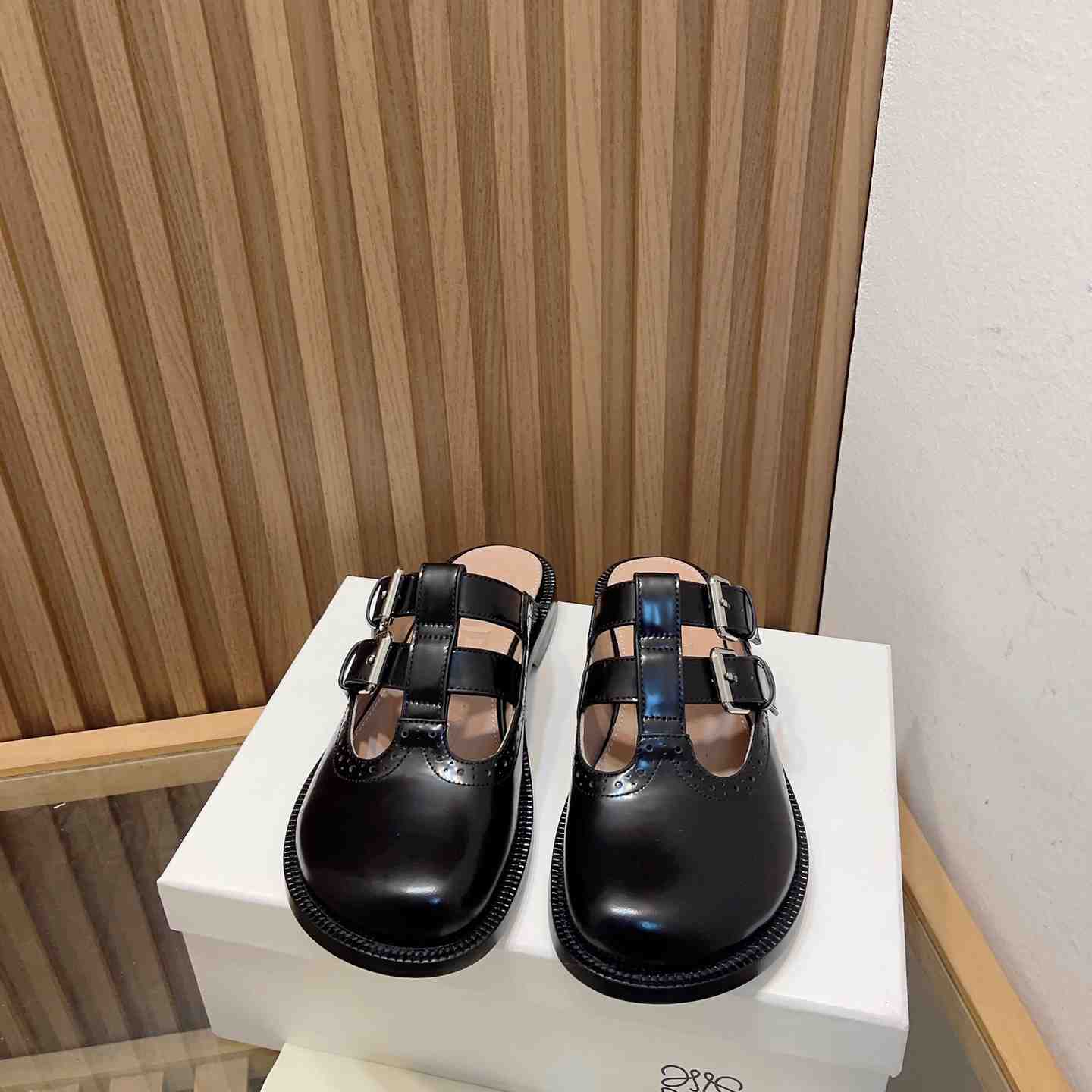 Loewe Campo Mary Jane Mule In Calfskin - 