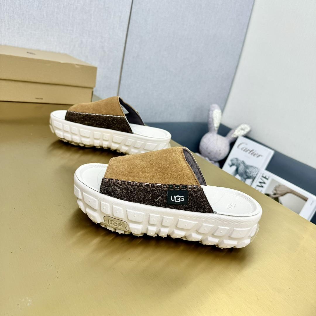 Ugg All Gender Venture Daze Slide - 