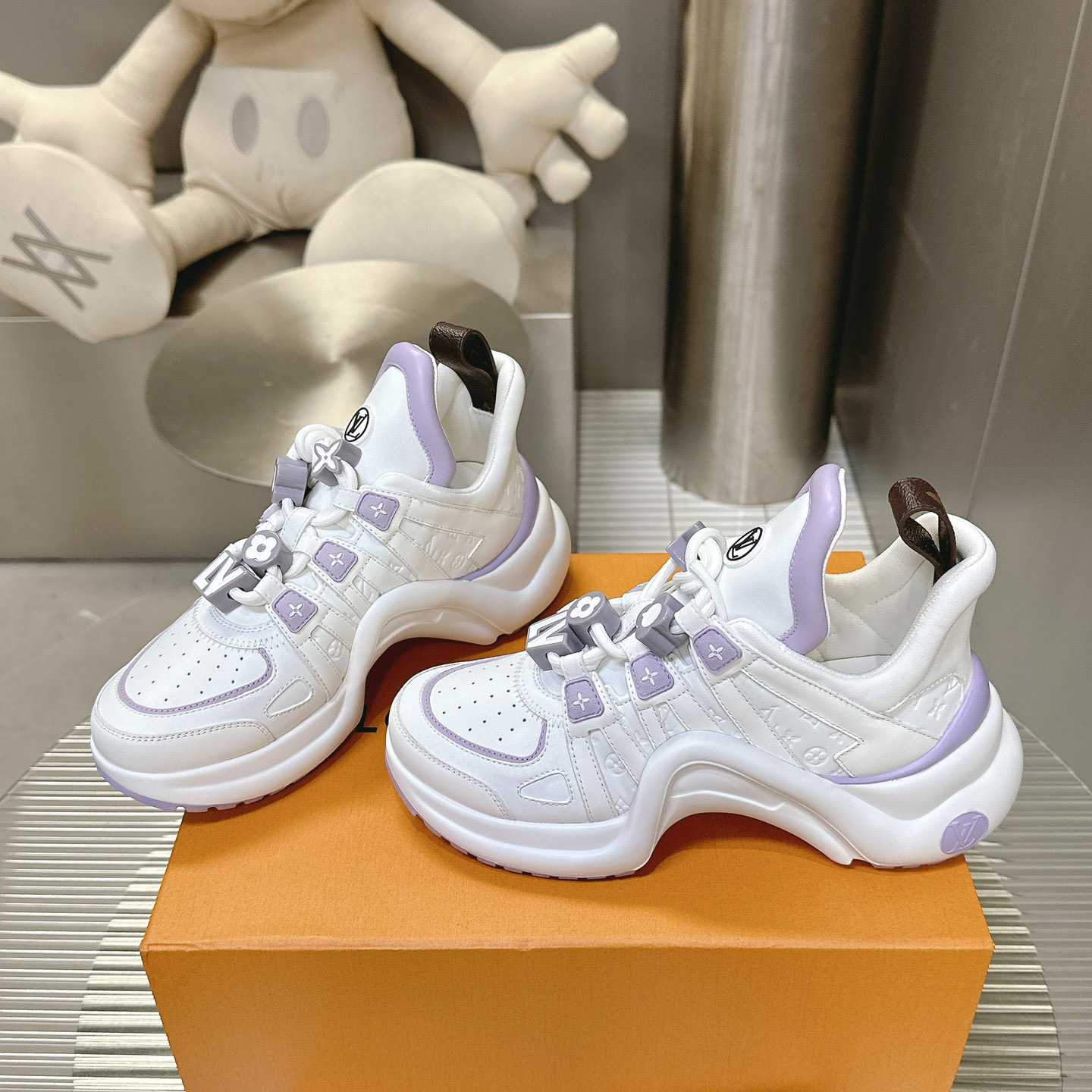 Louis Vuitton LV Archlight Sneaker    - 