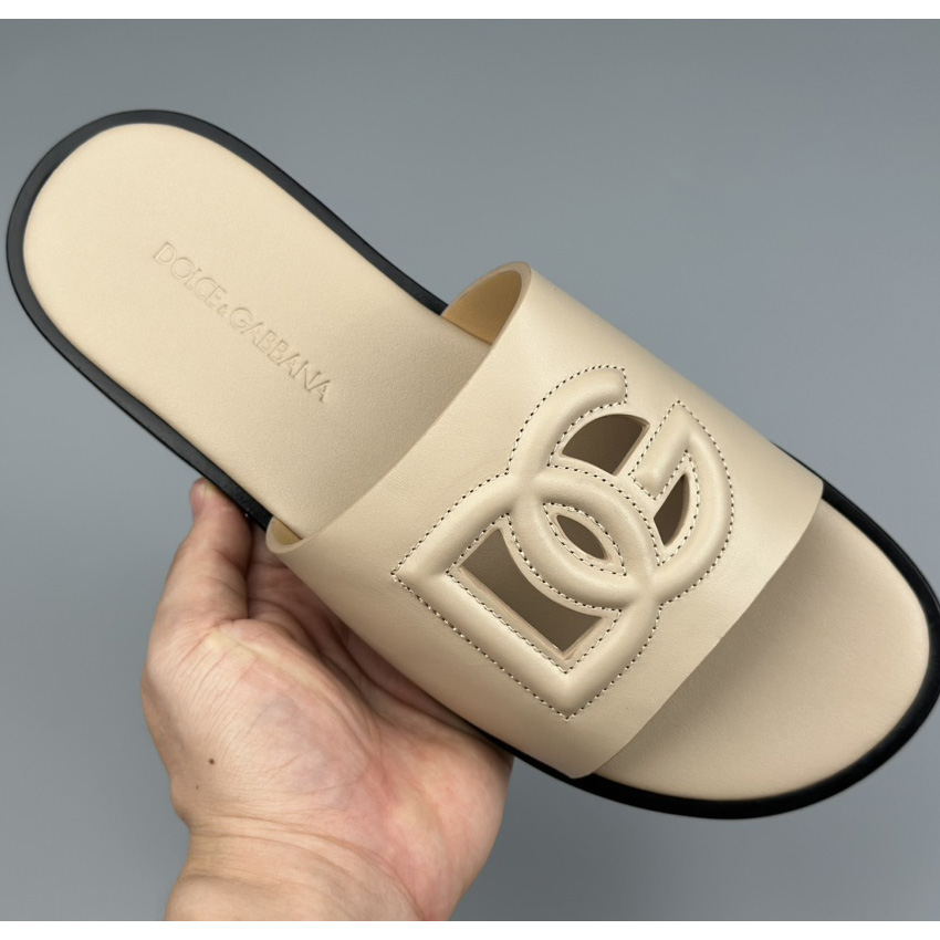 Dolce & Gabbana Calfskin sliders - 