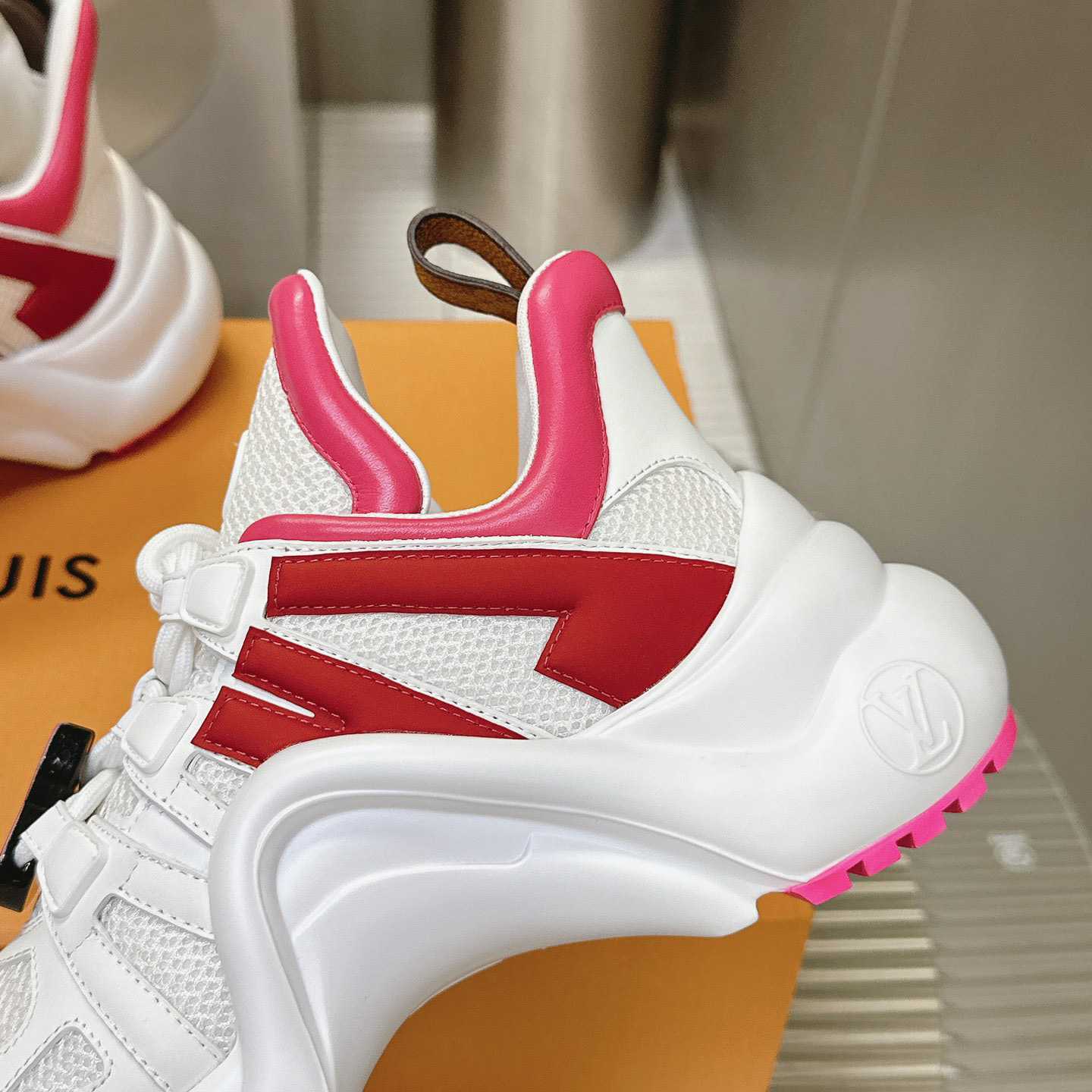 Louis Vuitton LV Archlight Sneaker    - 