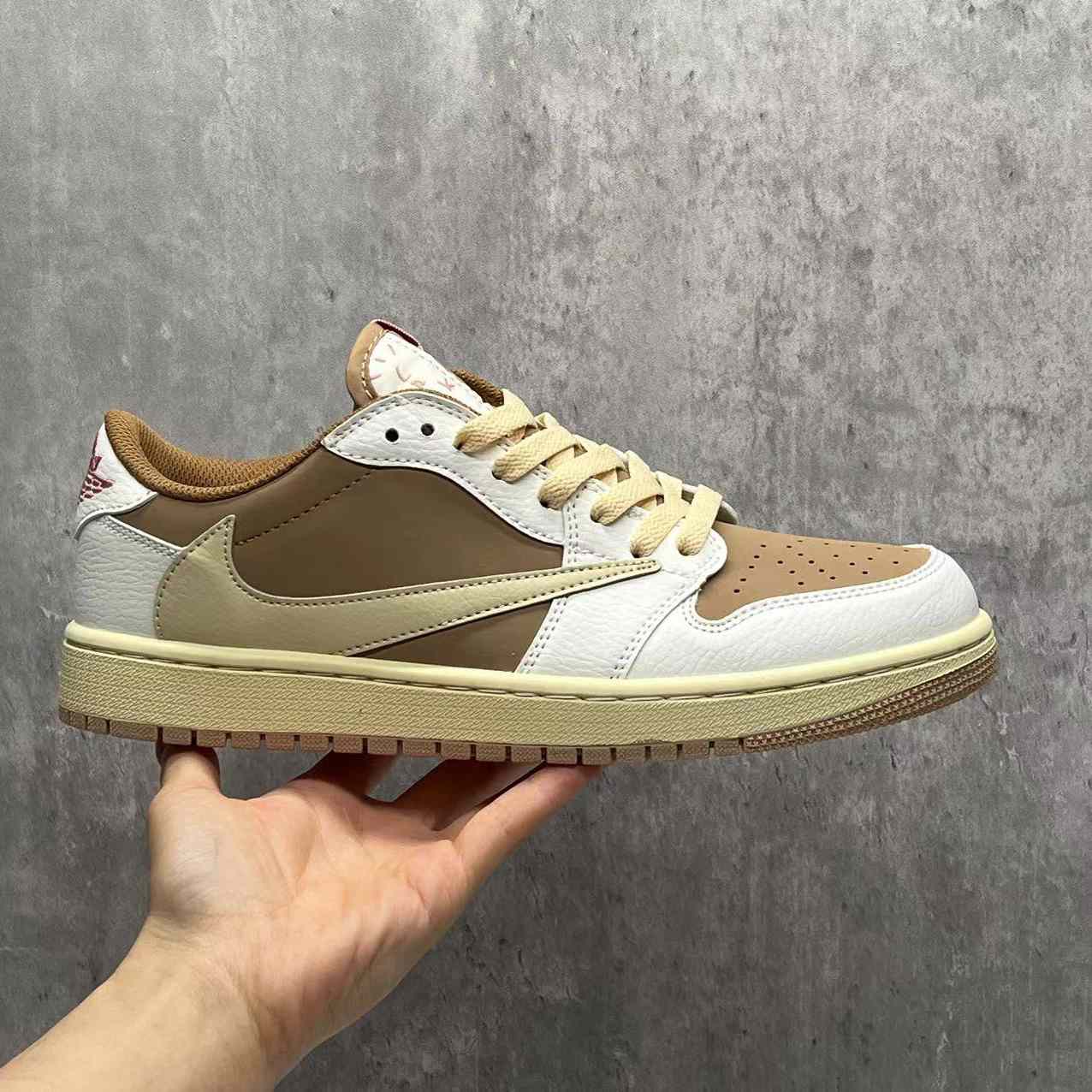 Travis Scott X Jordan 1 Low OG Sneaker   DM7866-106 - 