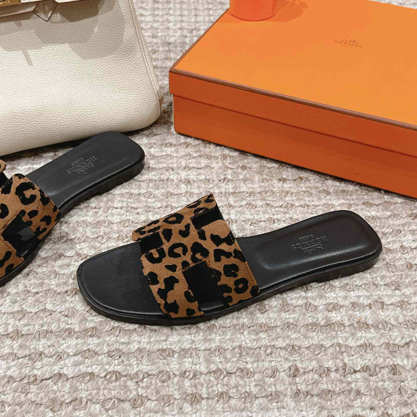 Hermes Oran Sandal - 