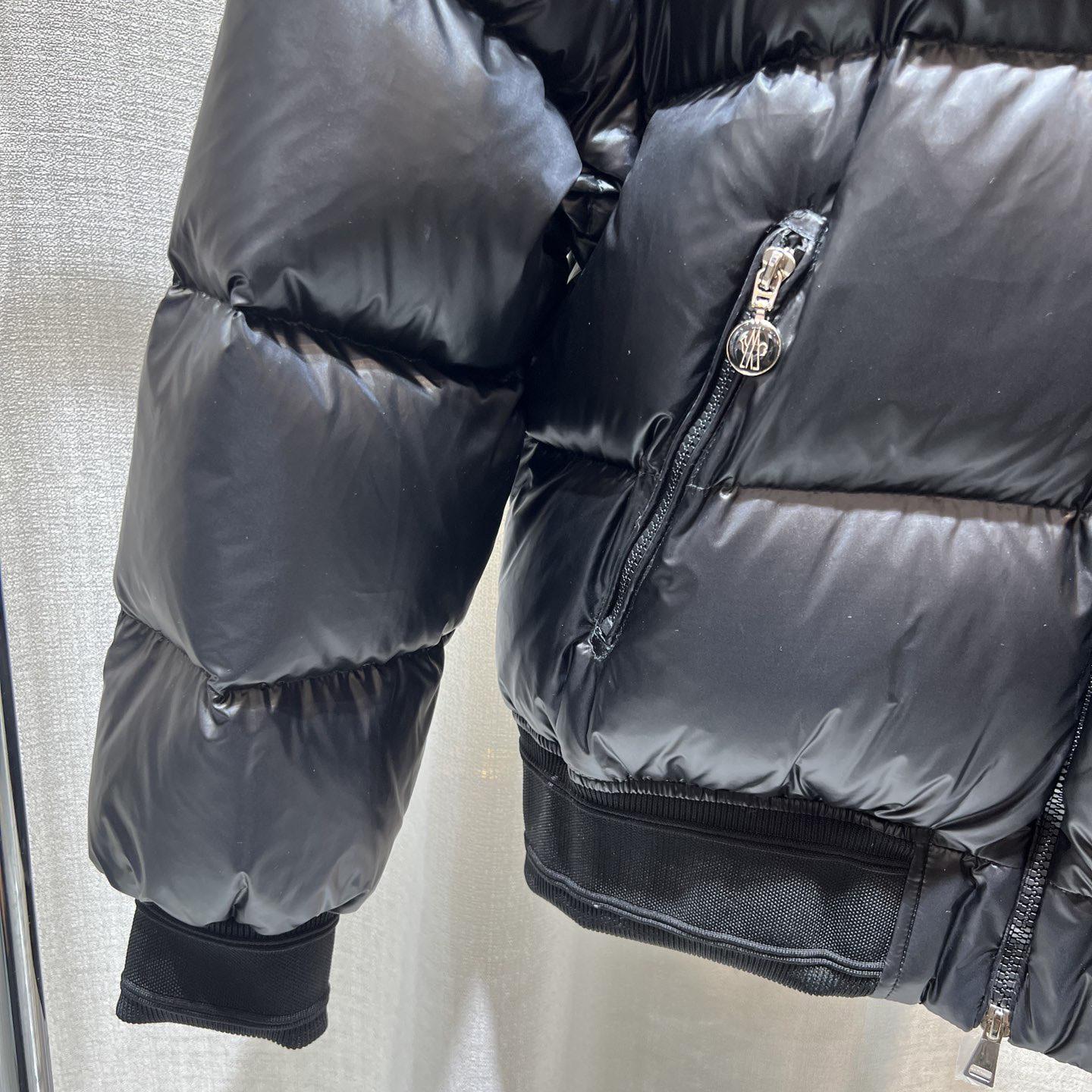 Moncler Merlat Down Bomber Jacket  - 