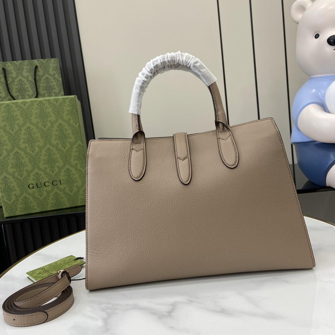 Gucci Medium Tote Bag With Hook Closure - 