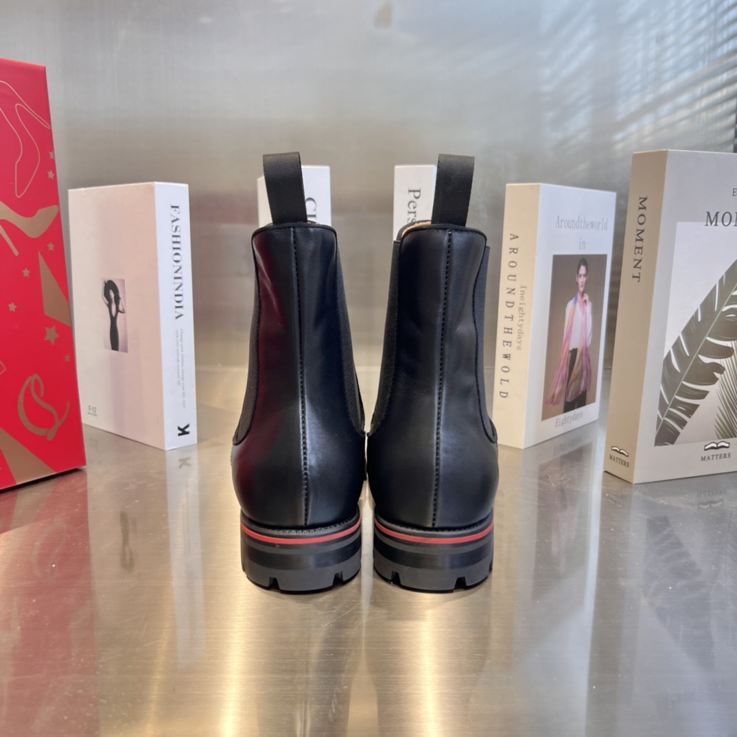Christian Louboutin Leather Ankle Boots - 