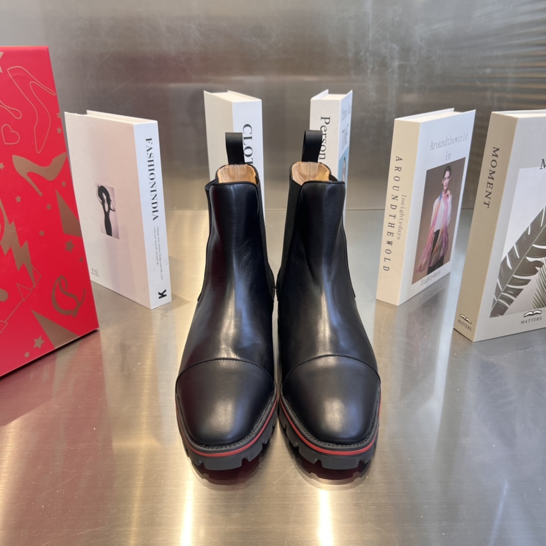 Christian Louboutin Leather Ankle Boots - 