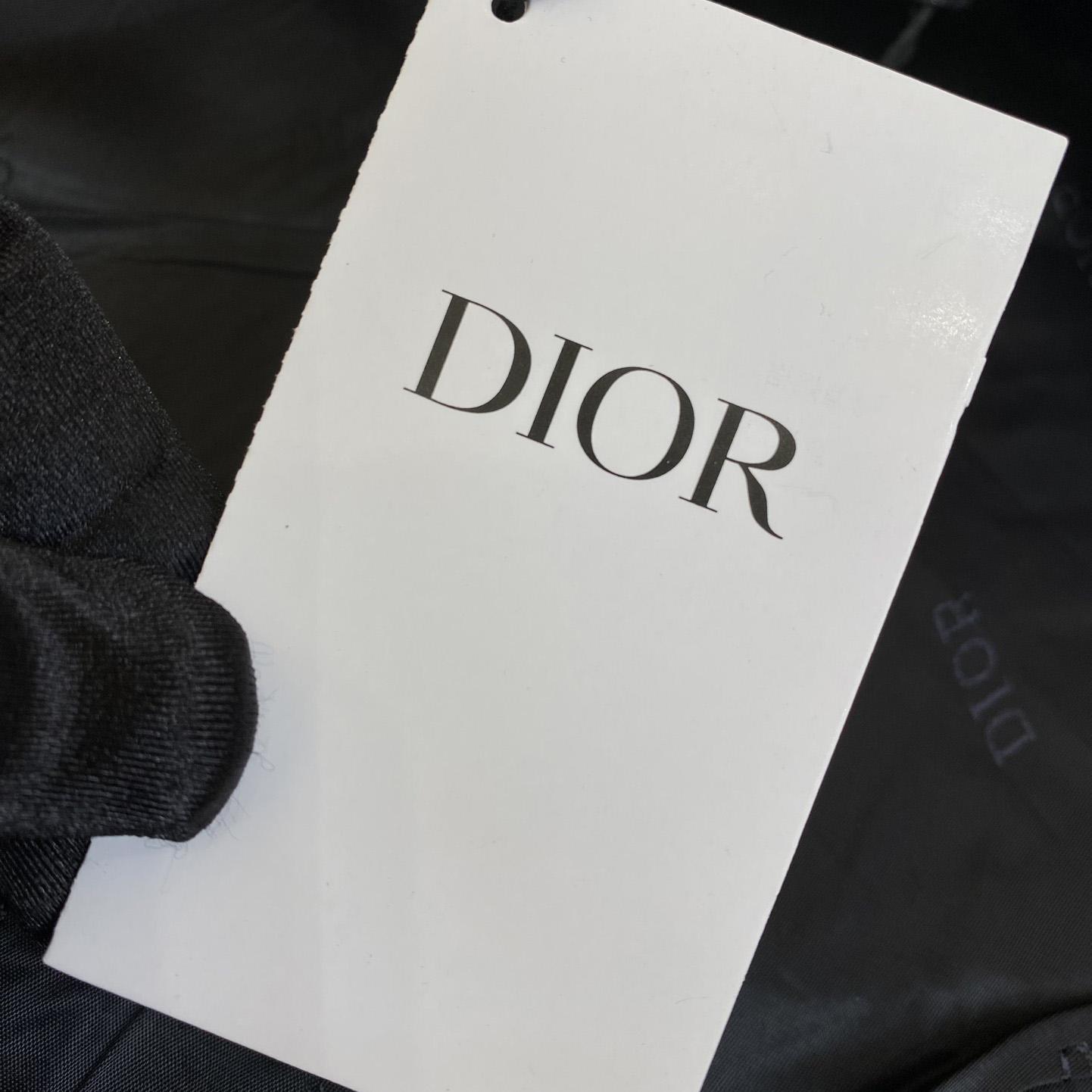 Dior Tag Varsity Jacket - DesignerGu