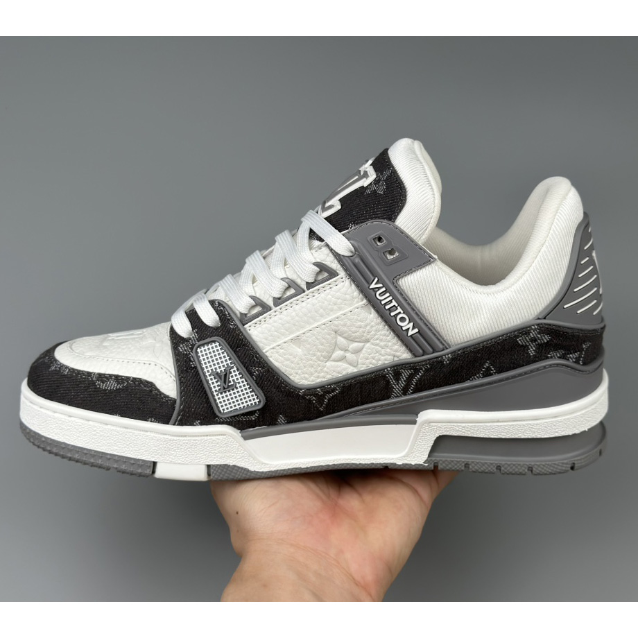 Louis Vuitton LV Trainer Sneaker        - 