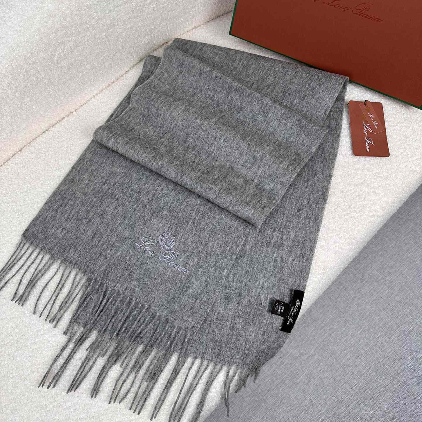Loro Piana Grande Unita Scarf - 