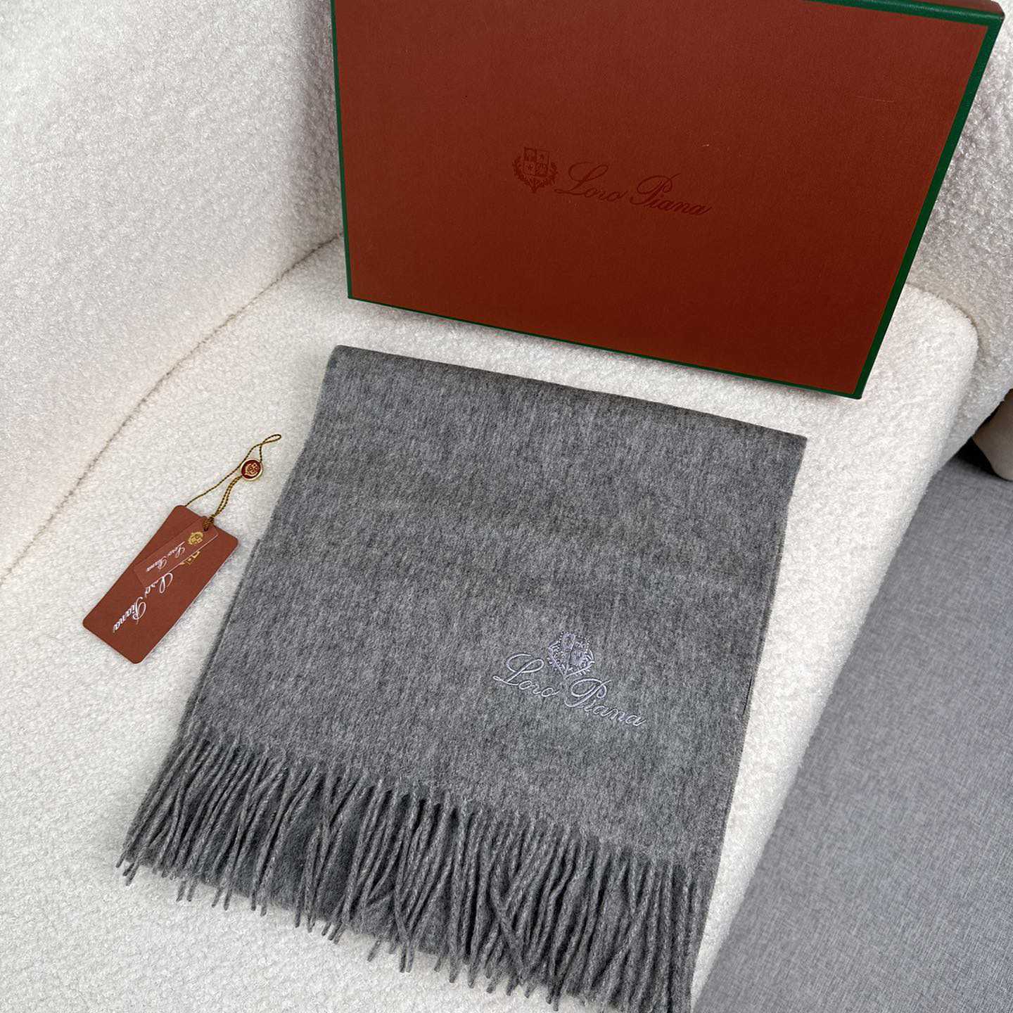 Loro Piana Grande Unita Scarf - 