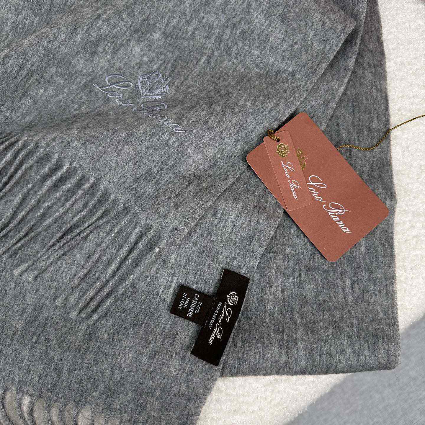Loro Piana Grande Unita Scarf - 