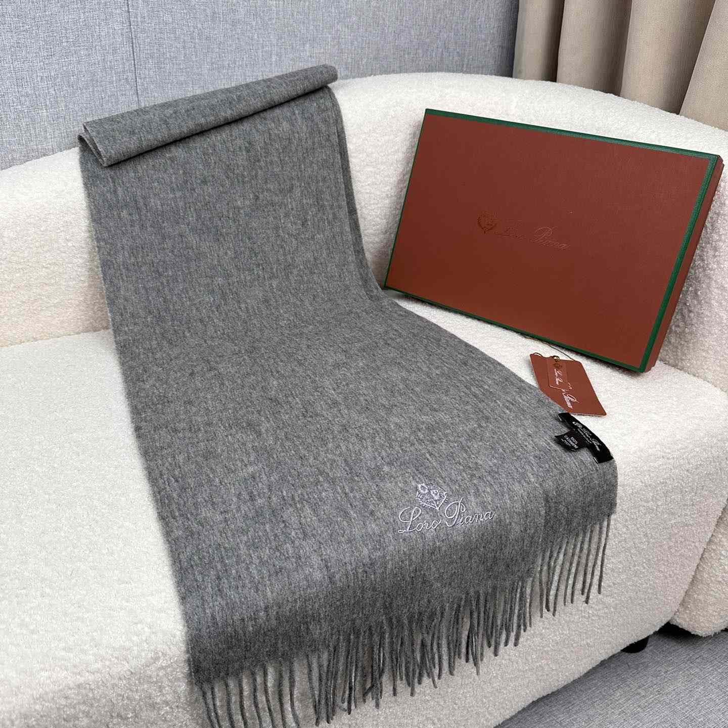 Loro Piana Grande Unita Scarf - 