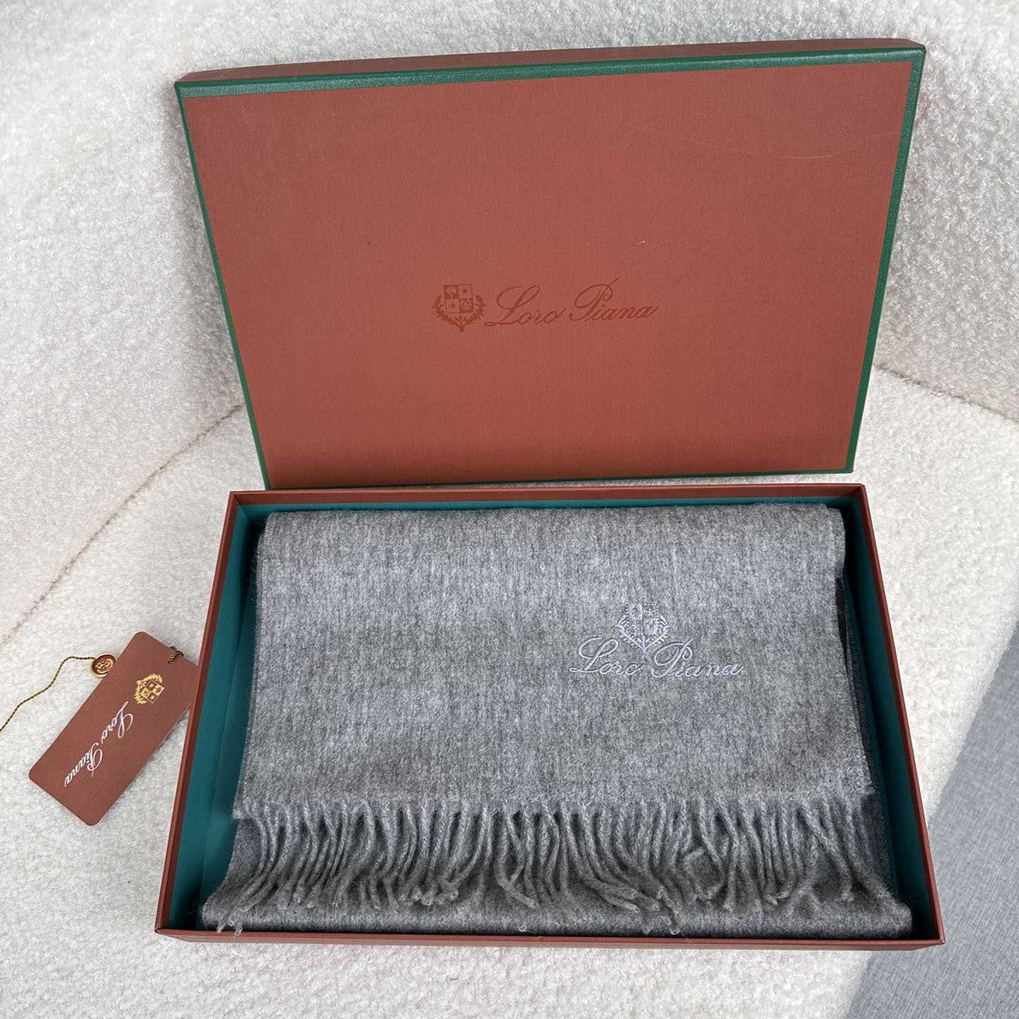 Loro Piana Grande Unita Scarf - 