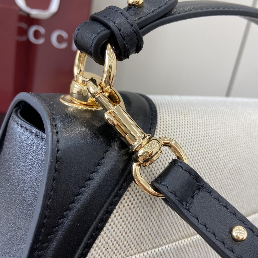 Gucci Blondie Medium Top Handle Bag - 