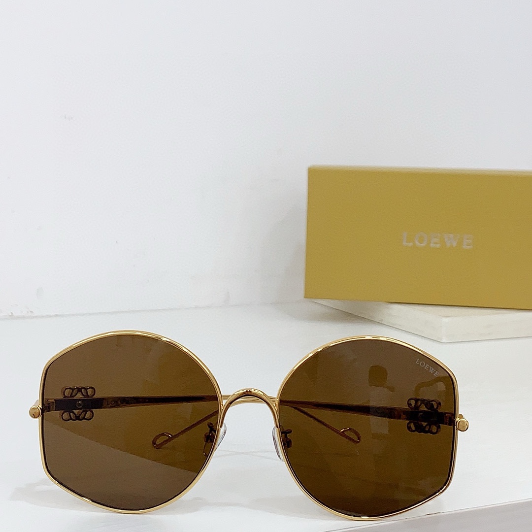 Loewe LW40109U Sunglasses  - 