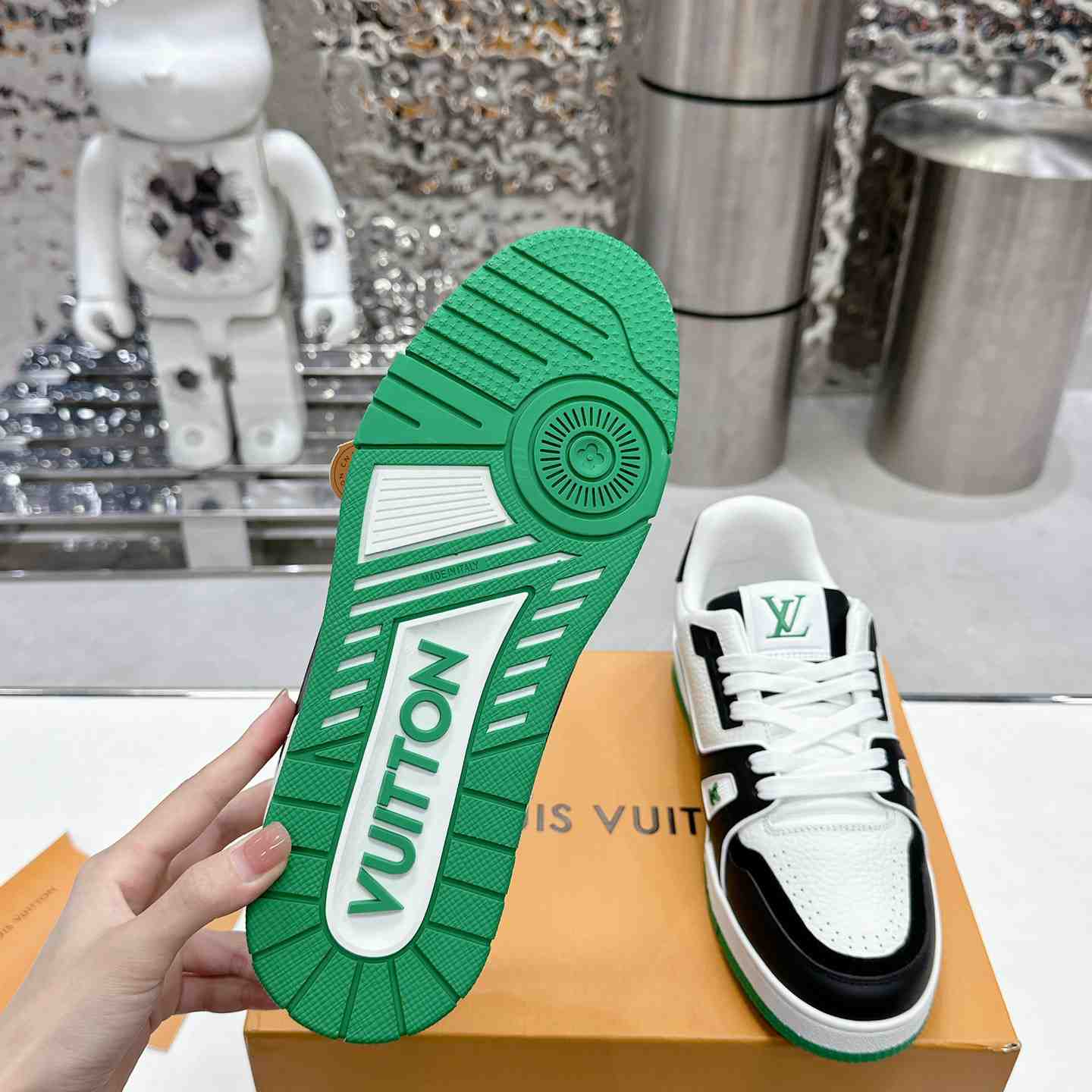 Louis Vuitton LV Trainer Sneaker  1ADDXU - 