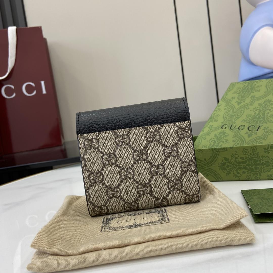 Gucci GG Marmont Bi-color Medium Wallet - DesignerGu