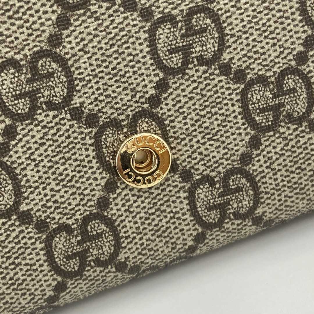 Gucci GG Marmont Bi-color Medium Wallet - DesignerGu