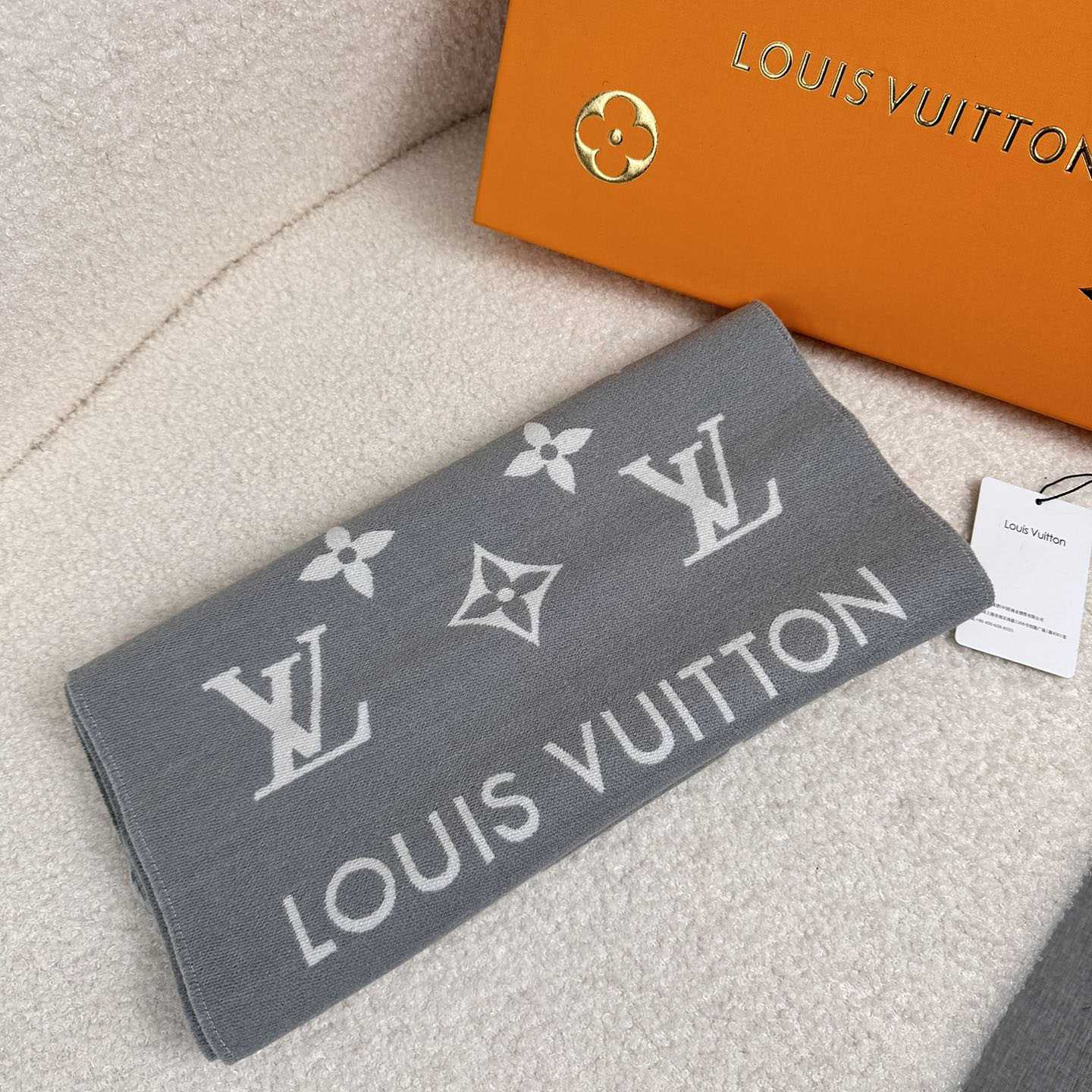 Louis Vuitton All About Monogram Scarf  M79226 - 