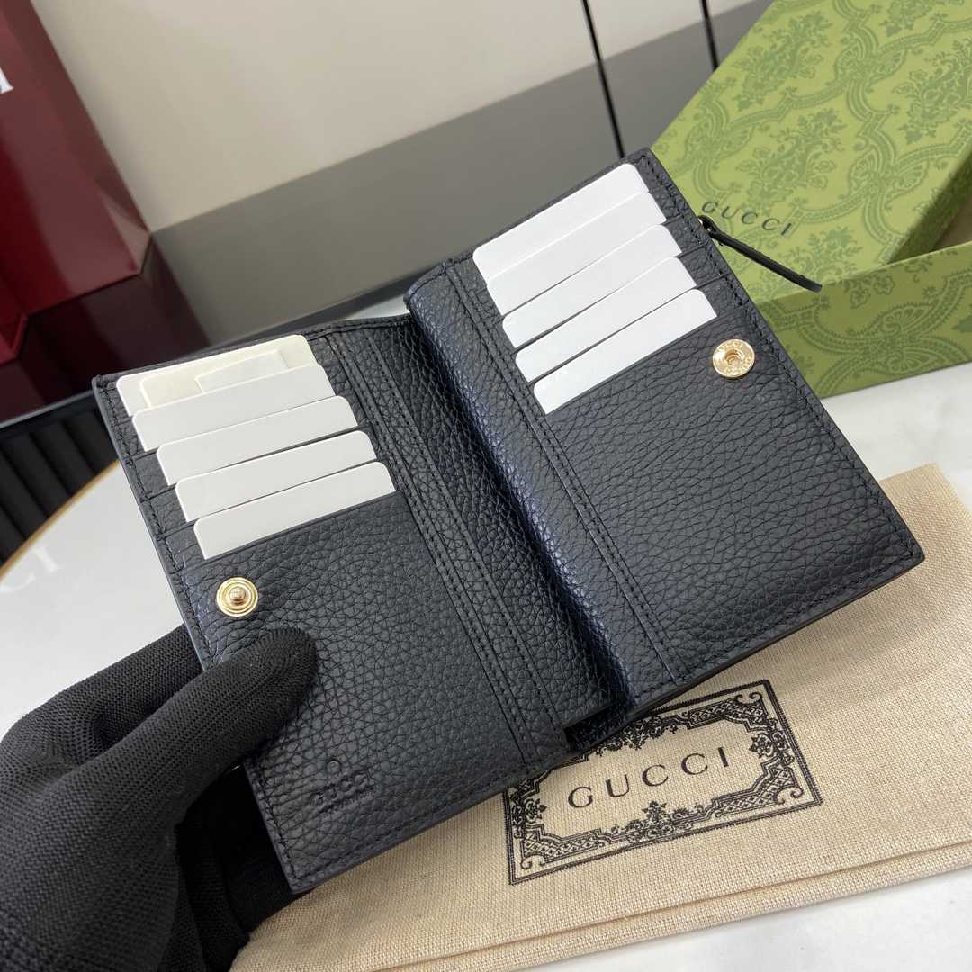 Gucci GG Emblem Zip Key Case - 