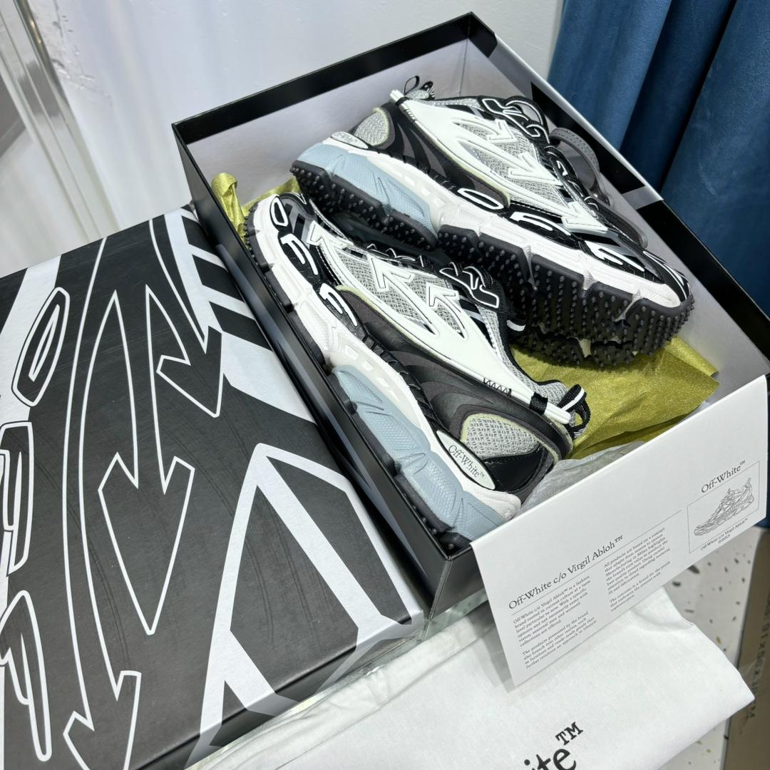Off-White  Be Right Back Sneakers - 