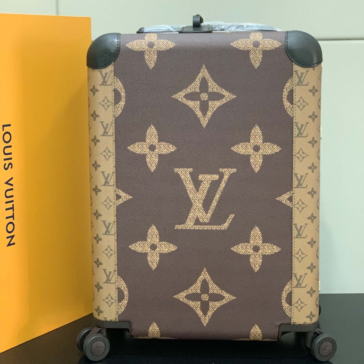 Louis Vuitton Horizon （38 x 55x 21 cm ） - 