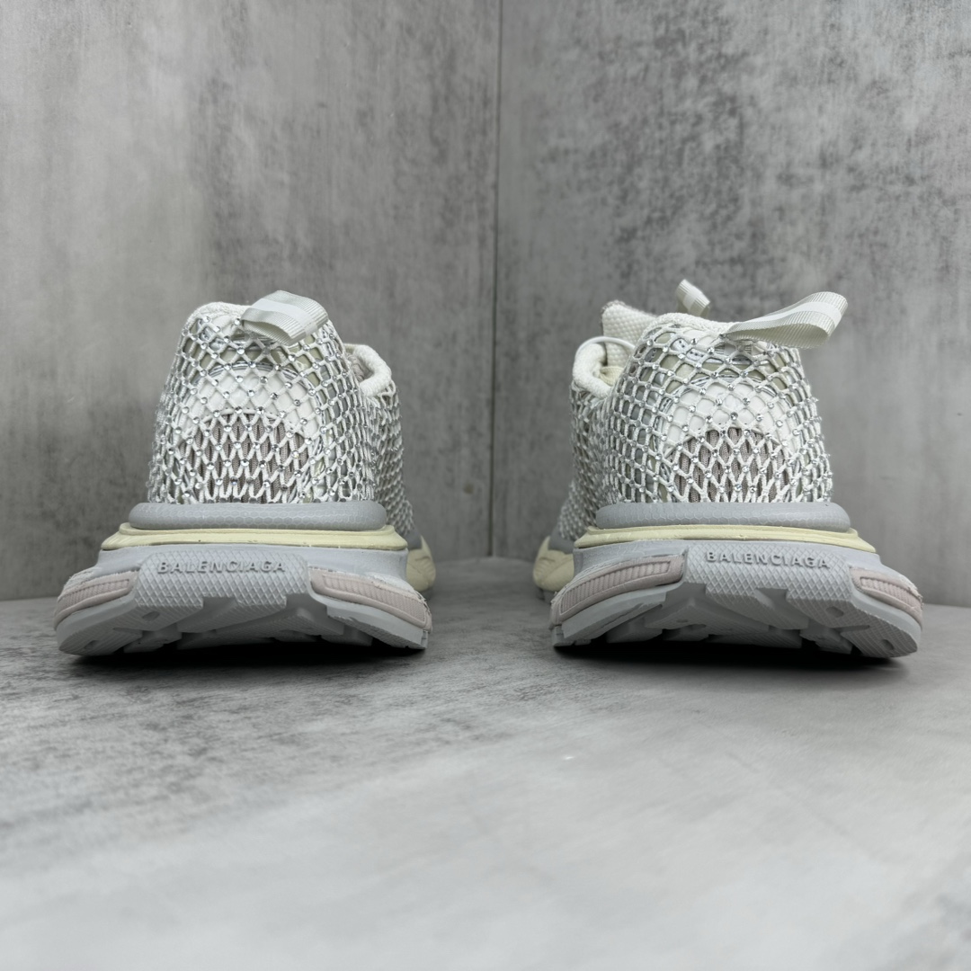 Balenciaga 3XL Fishnet Sneaker In Eggshell And Crystal Mesh - 