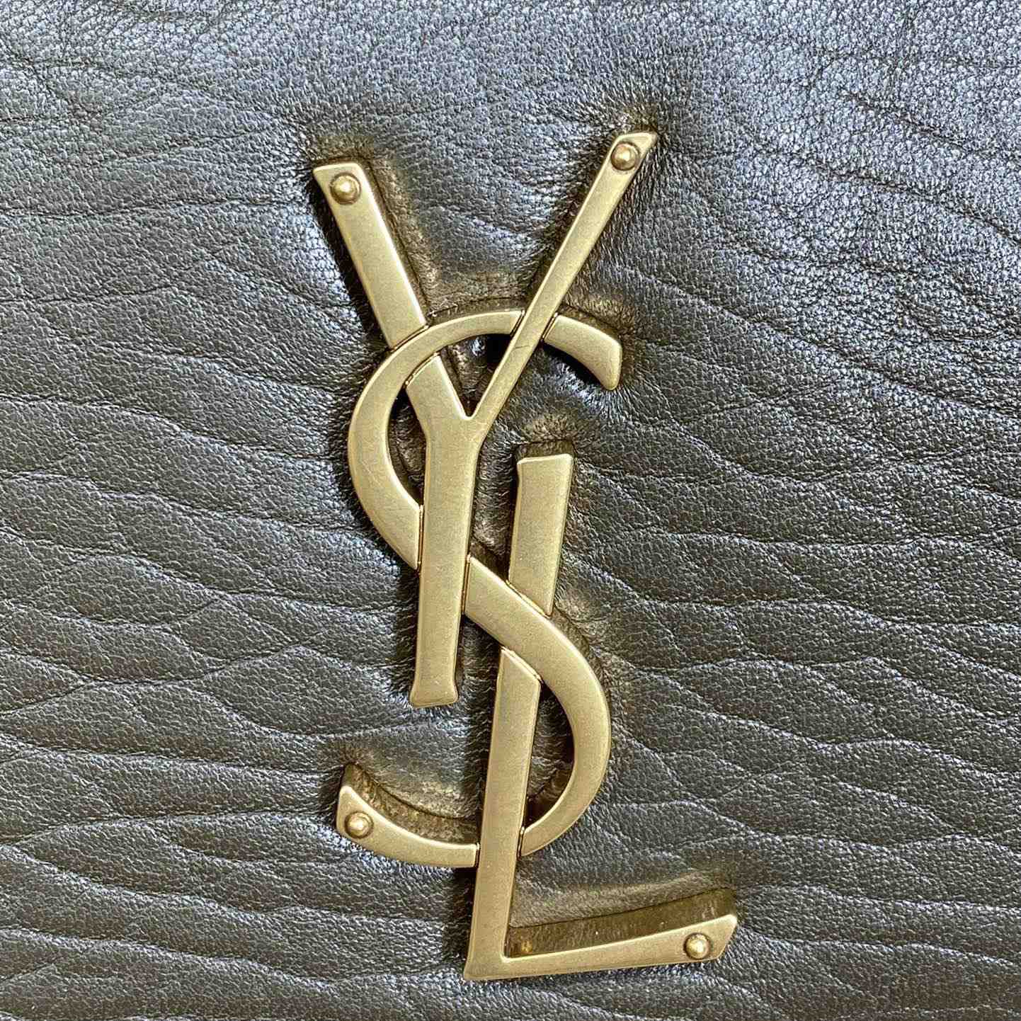 Saint Laurent Niki Medium In Grained Lambskin - 