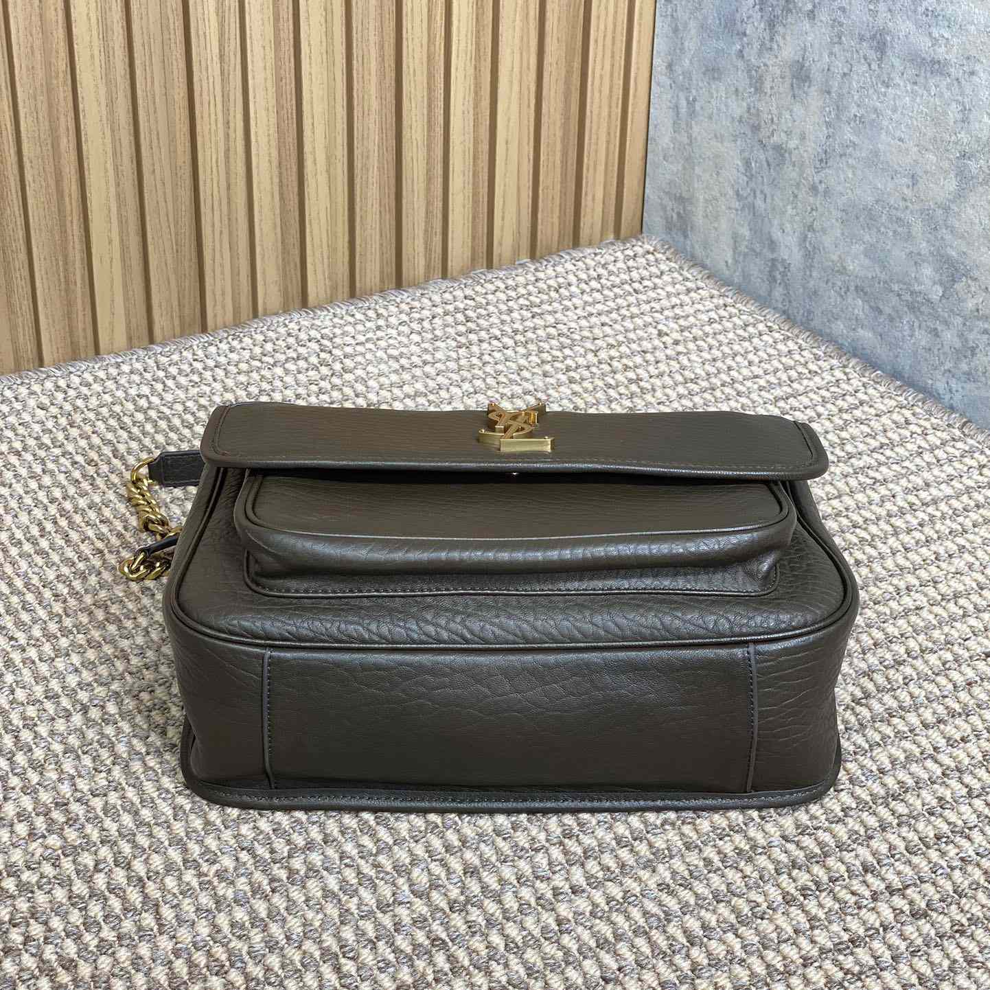 Saint Laurent Niki Medium In Grained Lambskin - 