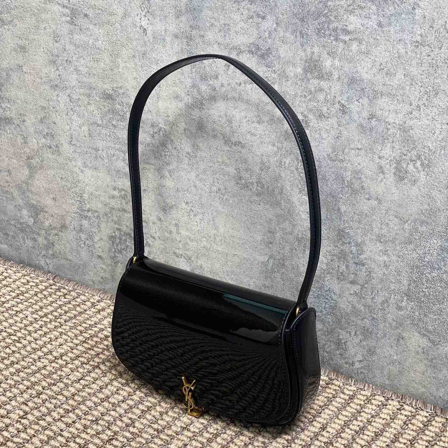 Saint Laurent Mini Voltaire In Patent Leather - 