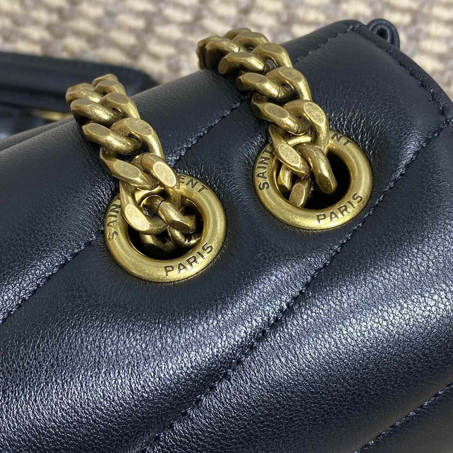 Saint Laurent Loulou Small In Matelasse Lambskin - 