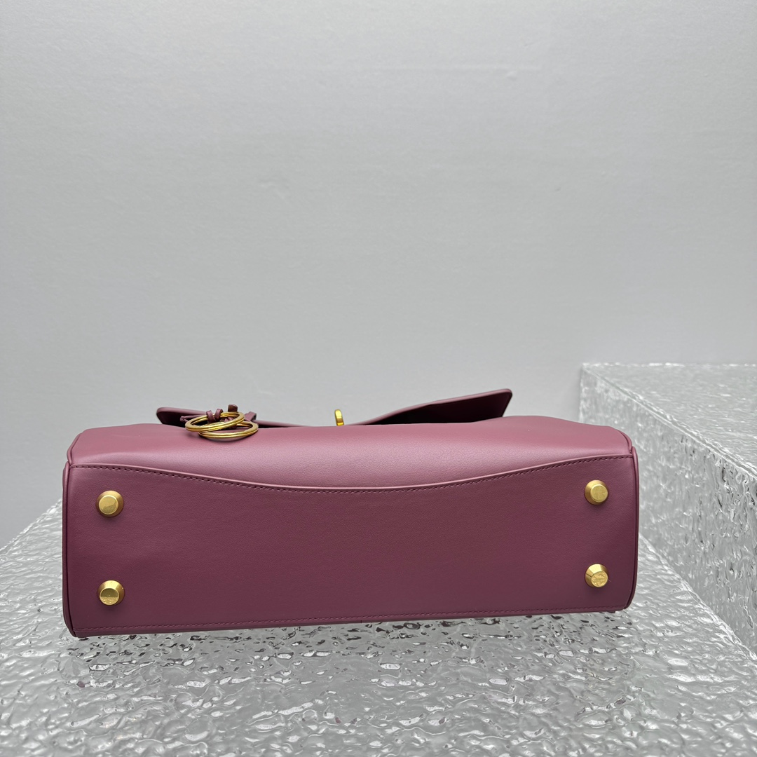 Balenciaga Rodeo Medium Handbag In Burgundy - 