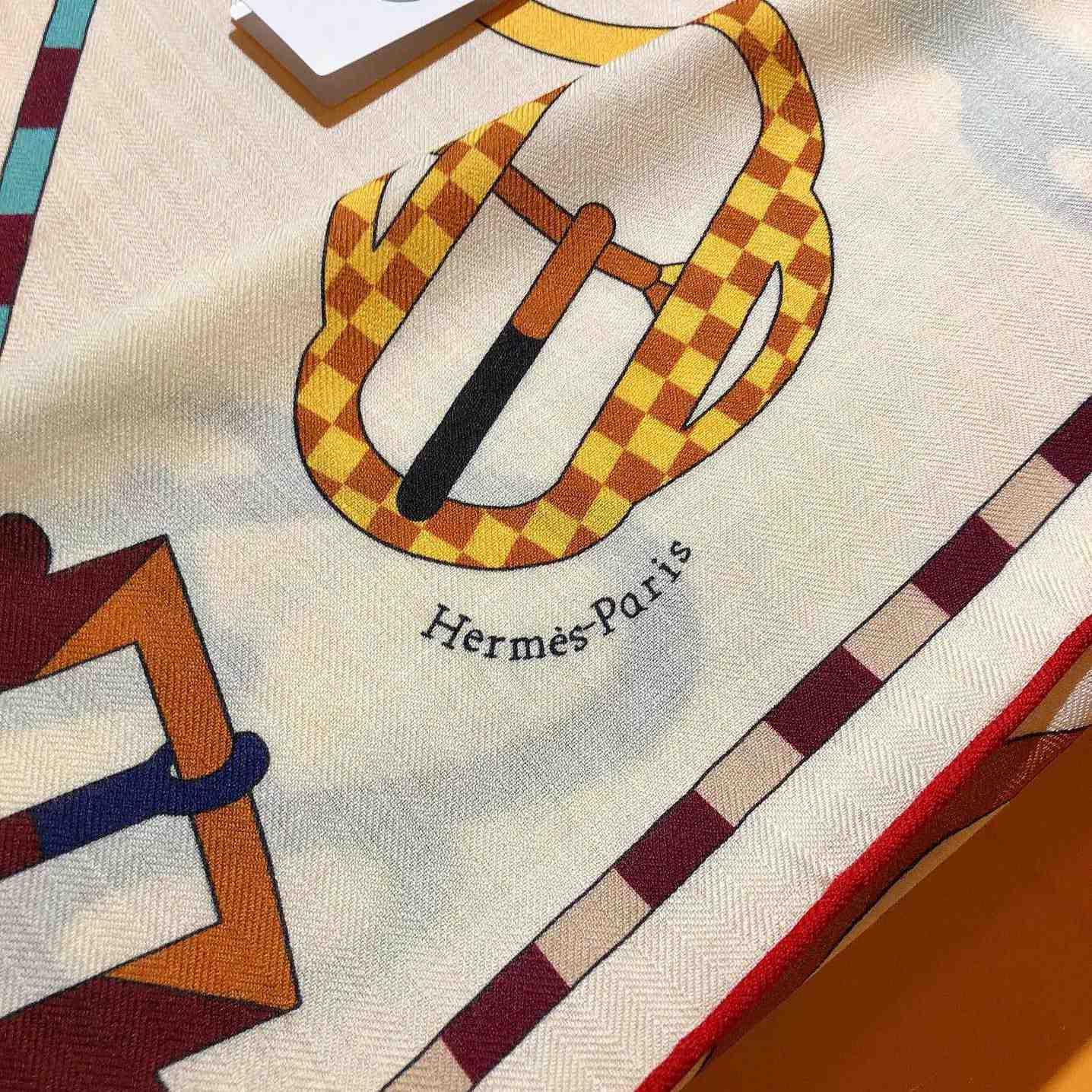 Hermes Bouclerie Moderne En Casaques Giant Triangle - 